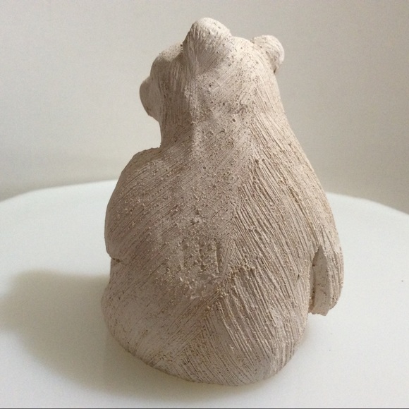 Vintage hand sculpted in Uruguay clay polar bear - Picture 4 of 6